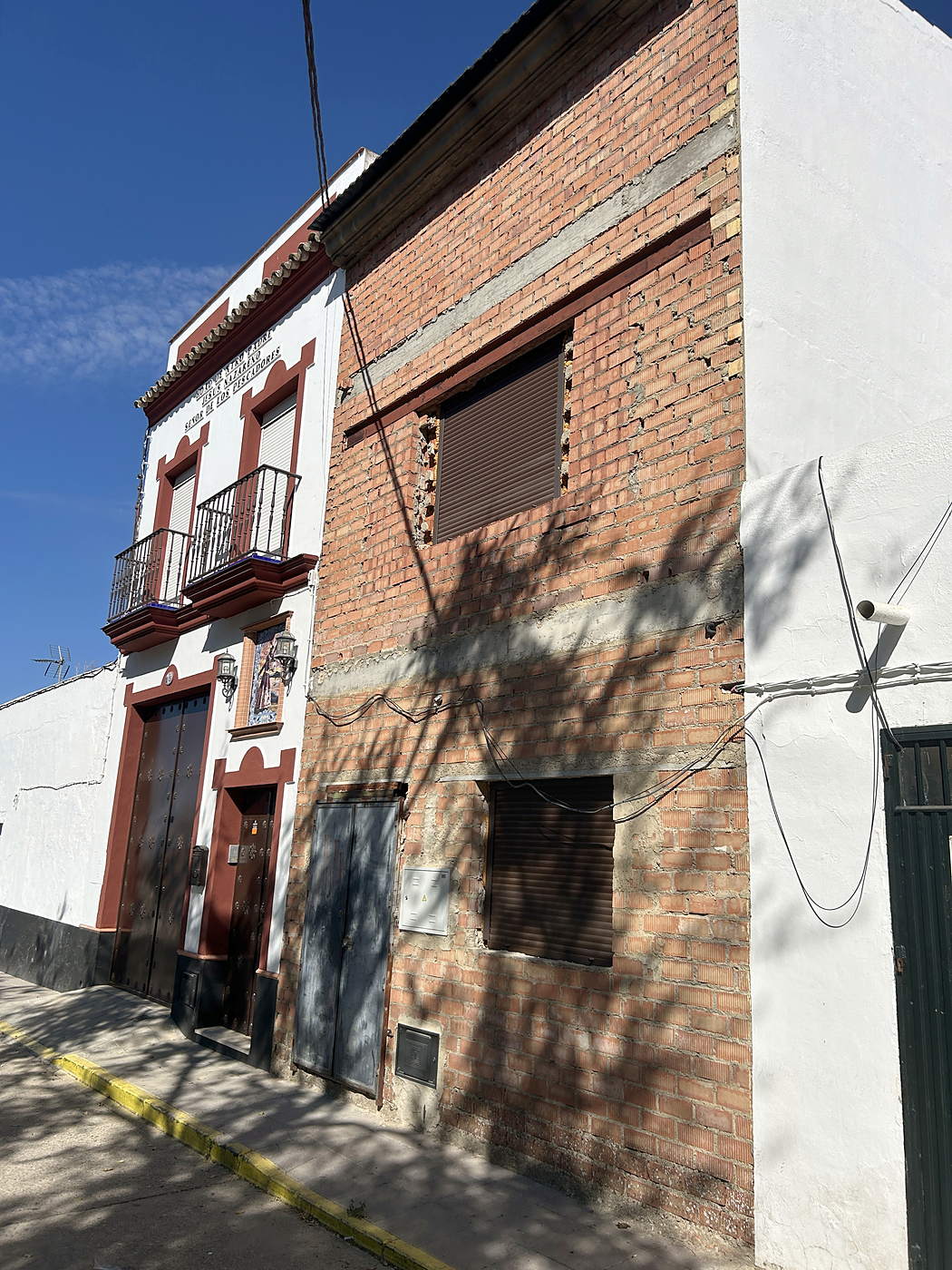 Antes de la reforma: fachada sin revestir
